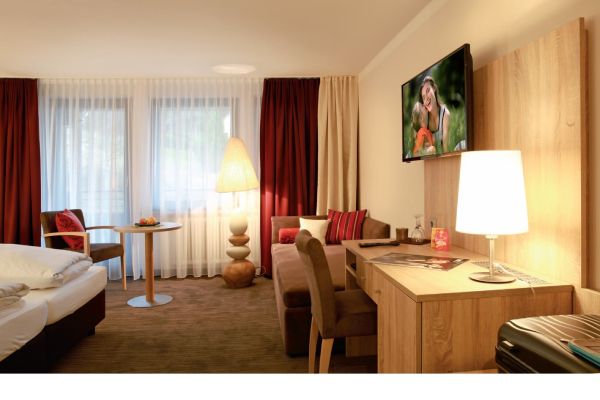 Land-gut-Hotel Schwarzwaldhof (Enzklösterle)